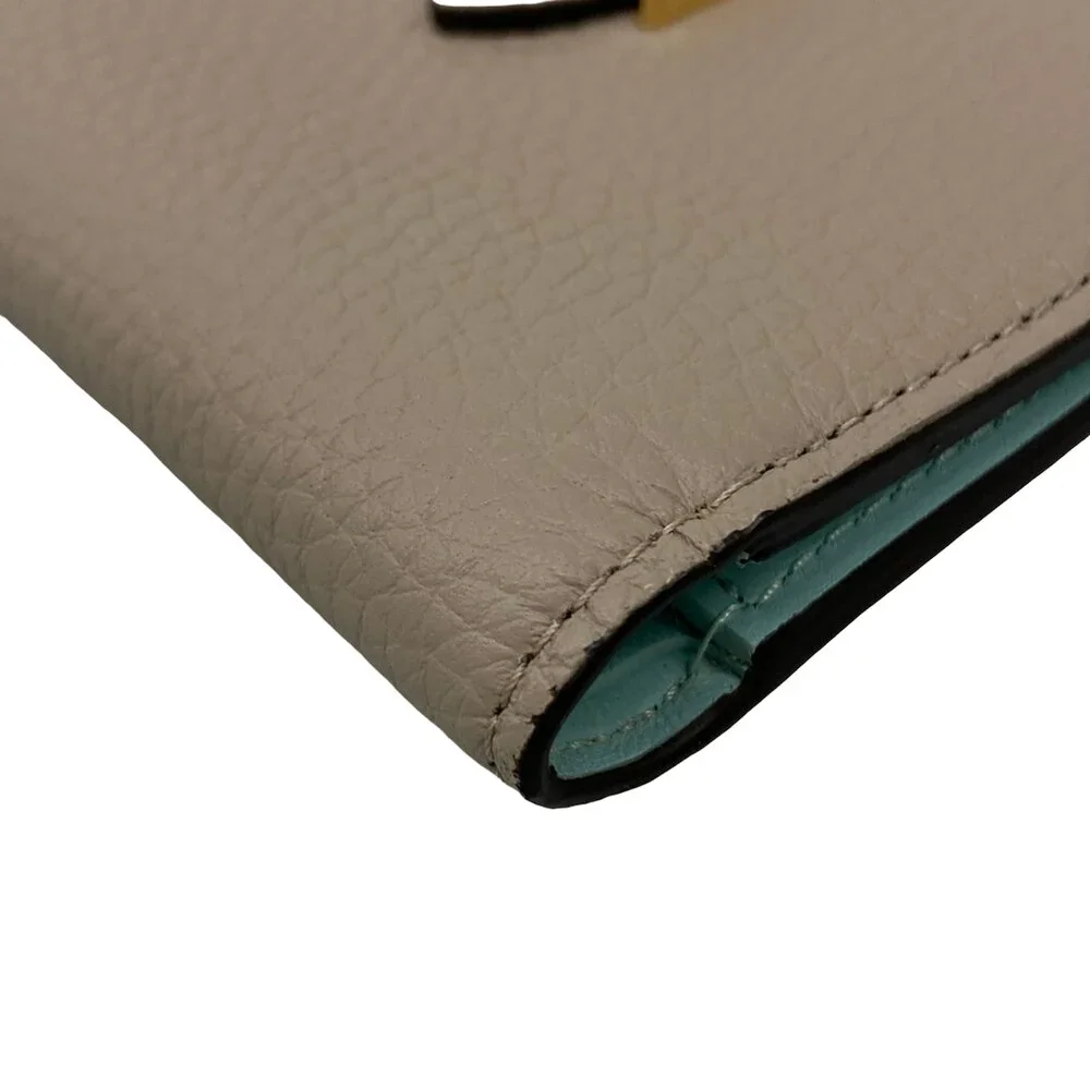 Louis Vuitton LV Vertical Wallet Compact Capucines Bifold Wallet M82198